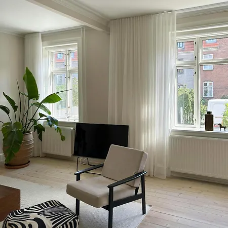 Family Flat Near Faelledparken In Osterbro * Kopenhagen